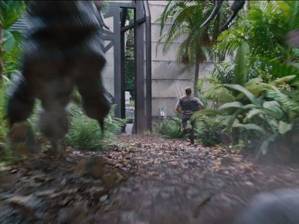 Jurassic World Chris Prat Runs