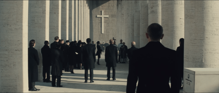 007 SPECTRE Trailer Bond at the Cross