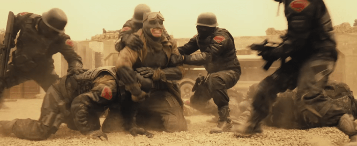 Batman V Superman Dawn of Justice Ben Affleck Knightmare Fight