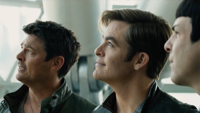 Star Trek Beyond Bones Kirk Spock Chris Pine Karl Urban Zachary Quuinto