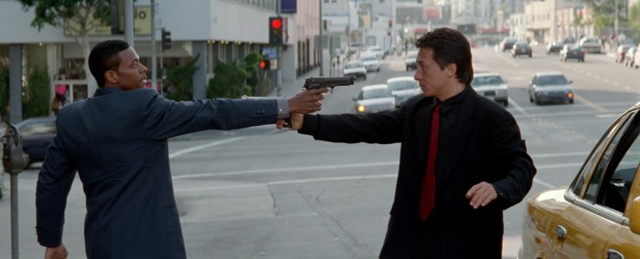 Rush Hour Chris Tucker and Jackie Chan Point Guns At Eachother